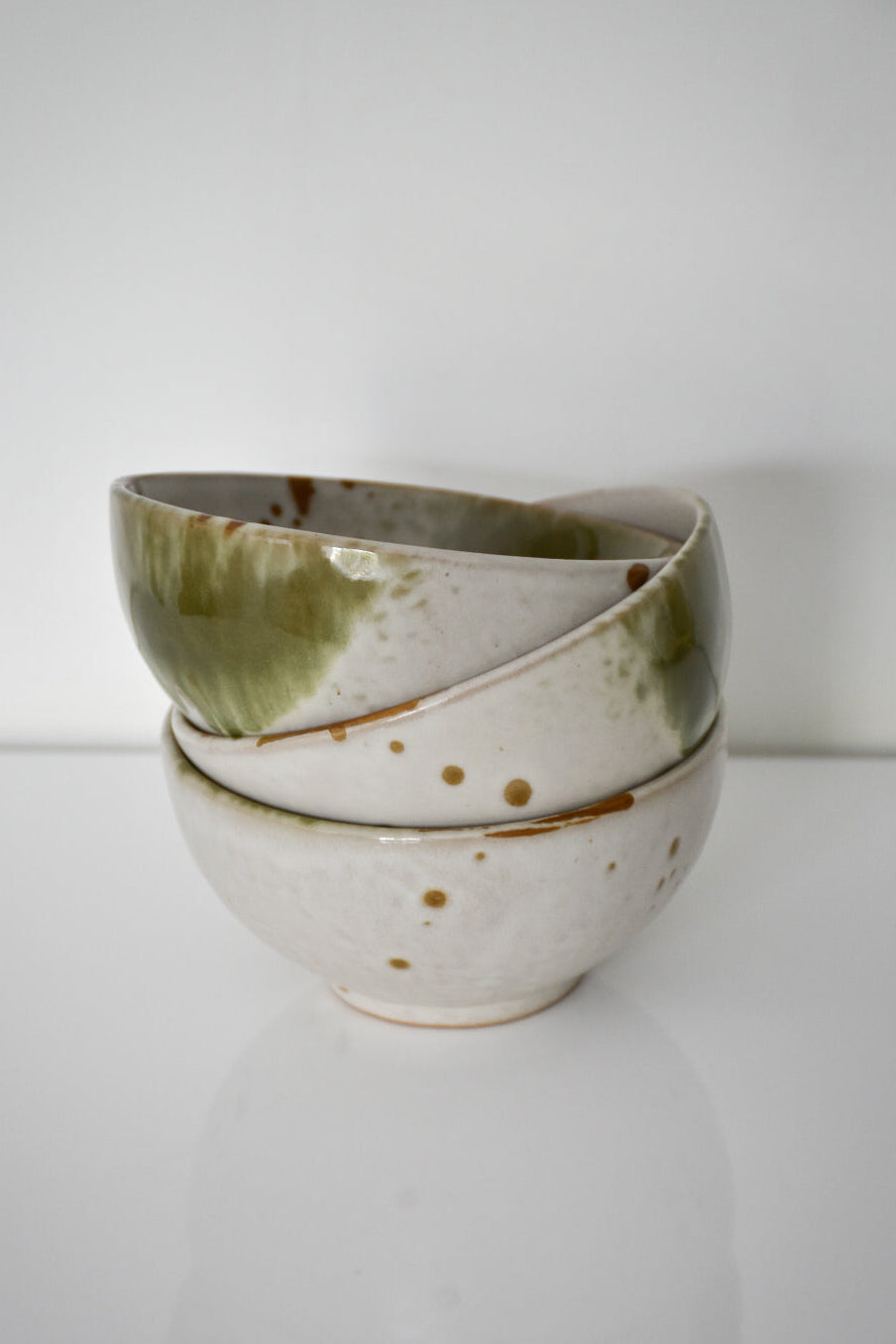 Stoneware Dip and Nibble Bowl – Sage Splash